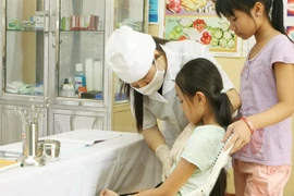 Tra Vinh se esfuerza por ampliar acceso ciudadano a seguro médico