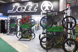 Primera exposición internacional de bicicletas en Hanoi