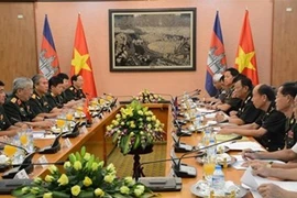 Vienam y Camboya efectúan segundo diálogo sobre políticas de defensa