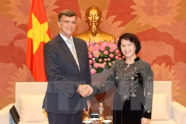 Dirigente vietnamita resalta ayuda oficial para el desarrollo de Australia