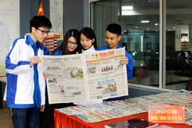 Exposición sobre soberanía insular de Vietnam