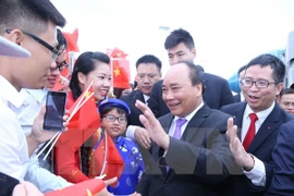 Premier asiste a apertura de zona de exposición vietnamita en CAEXPO 2016