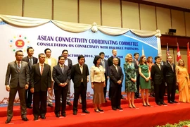 ASEAN busca fortalecer conectividad intrabloque