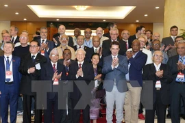 Delegados internacionales valoran logros de renovación de Vietnam