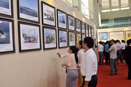 Exposición de documentos históricos muestra soberanía vietnamita sobre islas en Mar 