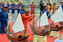Honran a marineros mártires vietnamitas en Hoang Sa