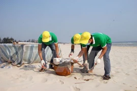 Lanzan en Vietnam campaña para mejorar conciencia pública sobre limpieza del mar