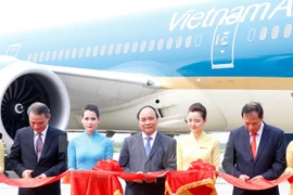 Inaugura premier aeropuerto internacional Cat Bi en Hai Phong