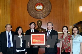Tailandia dona 100 mil dólares a zonas afectadas por sequía en Vietnam