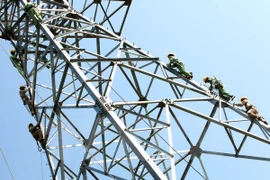 Gran inversión para transmisión de electricidad en Vietnam