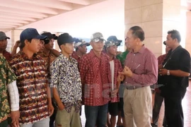 Indonesia repatría a 65 pescadores vietnamitas