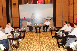 Desea Quang Ninh establecer relaciones multifacéticas con localidades rumanas