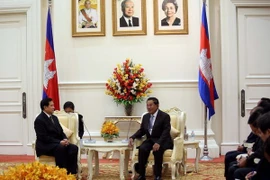 Tailandia y Cambodia intensifican cooperación bilateral