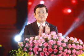 Presidente de Vietnam se reúne con coterráneos residentes en extranjero