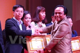 Conmemoran en Laos el Día de Empresarios de Vietnam