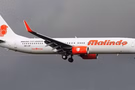 Aerolínea malasia inaugura vuelos directos Hanoi- Kuala Lumpur