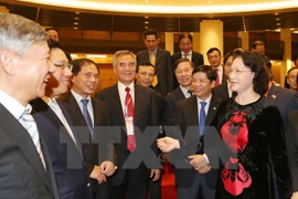 Piden a embajadores vietnamitas coadyuvar más activamente a integración global