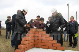 Grupo lechero vietnamita comienza construcción de su segundo complejo en Rusia