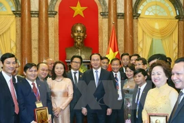 Presidente de Vietnam exhorta a empresariado a seguir ejemplo moral de Ho Chi Minh
