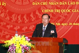 Presidente laosiano visita Academia Nacional de Política Ho Chi Minh