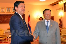 Ciudad Ho Chi Minh y Phnom Penh amplían cooperación
