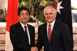 Japón y Australia apoyan solución pacífica para disputas en el Mar del Este