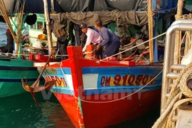 Detienen búsqueda del pescador vietnamita desaparecido en aguas tailandesas