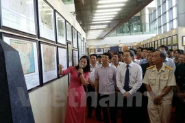 Exhiben documentos de soberanía vietnamita sobre Hoang Sa y Truong Sa
