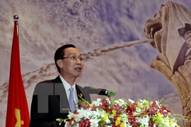Ciudad Ho Chi Minh y Vientiane fortalecen cooperación bilateral