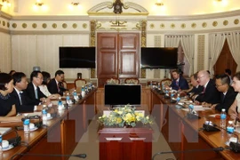 UE promete cooperar con Ciudad Ho Chi Minh en materia de higiene alimentaria