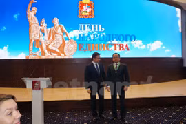 Embajador de Vietnam condecorado en Rusia