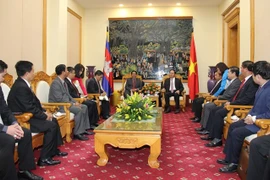 Vietnam y Cambodia cooperan en garantía de seguridad y orden social
