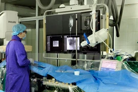 Inauguran en Vietnam primer laboratorio de simulación para anestesia