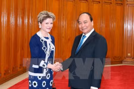 Vietnam saluda inversiones de empresas suizas, destaca premier