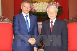 Altos dirigentes vietnamitas reciben a primer ministro rumano
