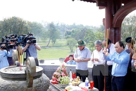 Reverencian a héroes y mártires en la provincia de Quang Tri