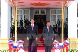 Presidente vietnamita arriba a Vientiane para iniciar visita estatal a Laos