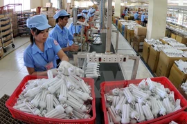 Vietnam mantiene superávit comercial con Canadá