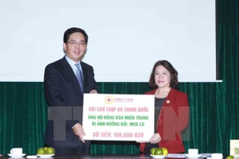 Cruz Roja de China respalda a pobladores vietnamitas afectados por inundaciones