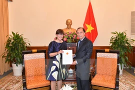 Vietnam reconoce a cónsul general de Bélgica en Hanoi