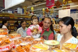 Vietnam en séptimo lugar en confianza global del consumidor, según Nielsen