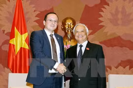 Vietnam y Rumanía intensifican los nexos legislativos