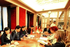 Fortalecen colaboración parlamentaria entre Vietnam e Italia