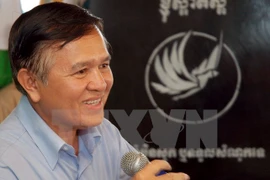 Registra presidente en funciones de CNRP de Camboya en lista de electores