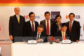Banco Asiático apoya programa de financiamiento de comercio en Vietnam