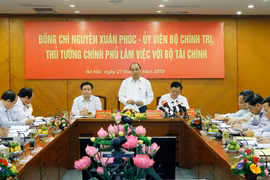 Premier vietnamita exige acciones más resueltas en lucha anticorrupción
