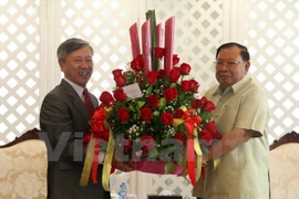 Embajador vietnamita felicita al nuevo presidente de Laos