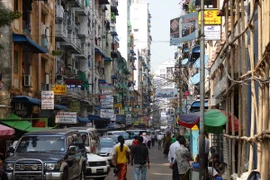 Ratifica Myanmar nueva ley para atraer inversiones extranjeras