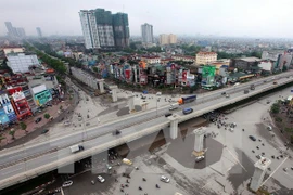 Vietnam estimula inversiones foráneas en proyectos viales