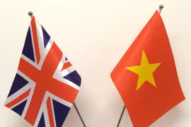 Vietnam y Reino Unido intensifican cooperación en educación